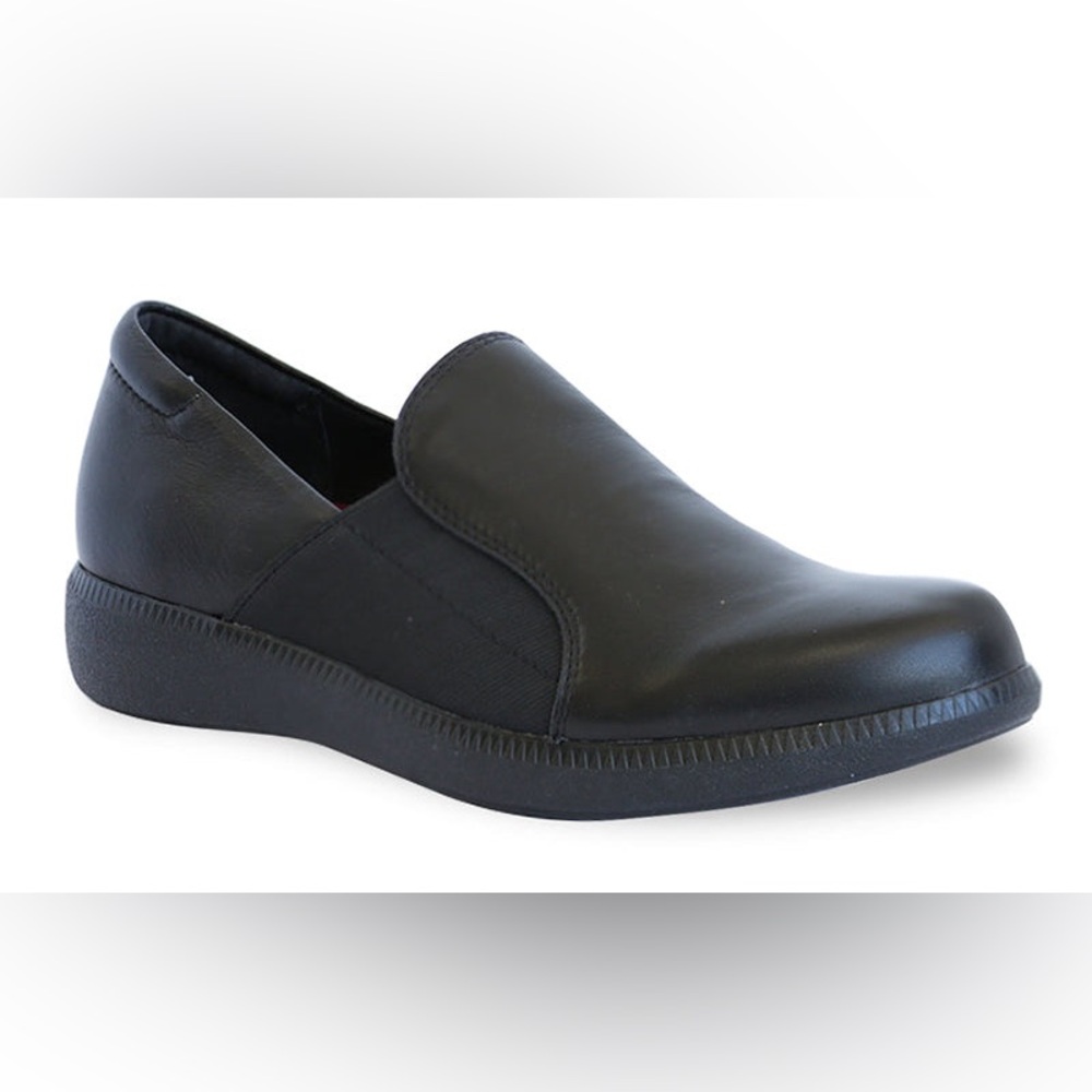 New Clay black leather Munro loafer shoes - Picture 3 of 10